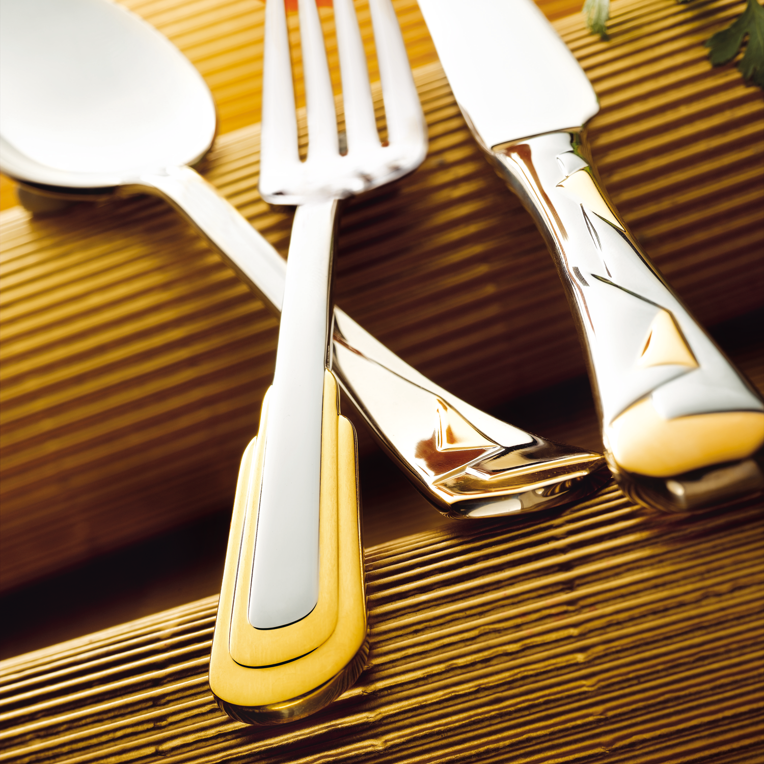 KIMONO HIGH MIRROR POLISHED 48-PIECE CUTLERY SET ::.